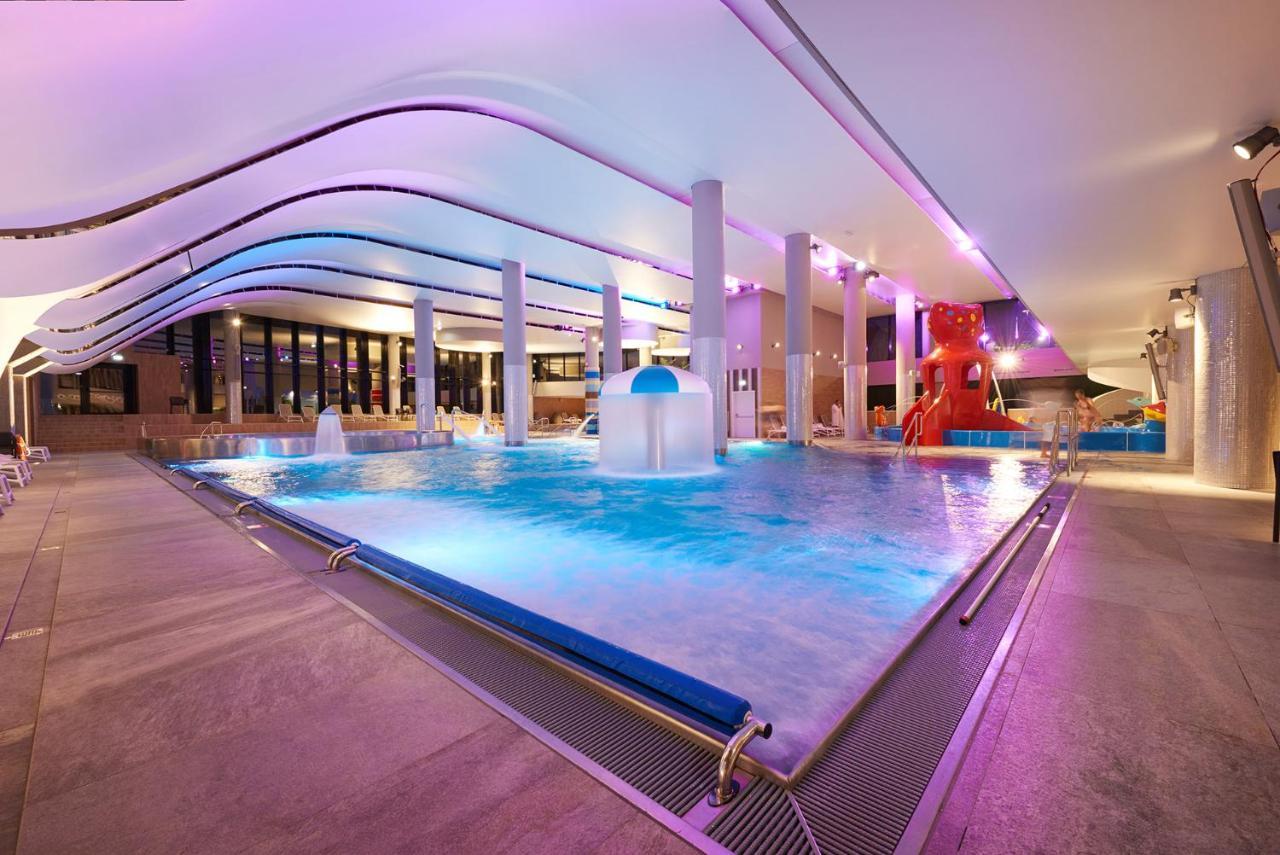 Vacationclub - Baltic Park Fort Apartament G.106 Swinoujscie Bagian luar foto
